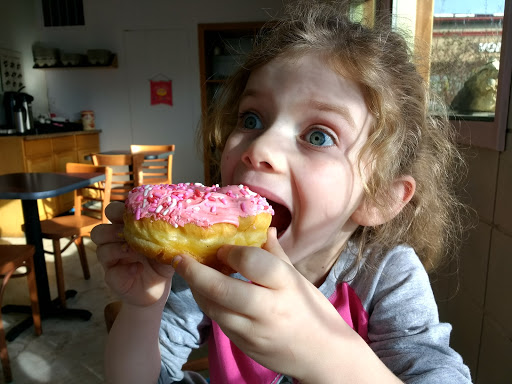 Donut Shop «Donut Day», reviews and photos, 18955 SW Tualatin Valley Hwy, Beaverton, OR 97006, USA