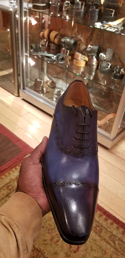 Shoe Store «Blue Sole Shoes», reviews and photos, 1805 Chestnut St # 1, Philadelphia, PA 19103, USA