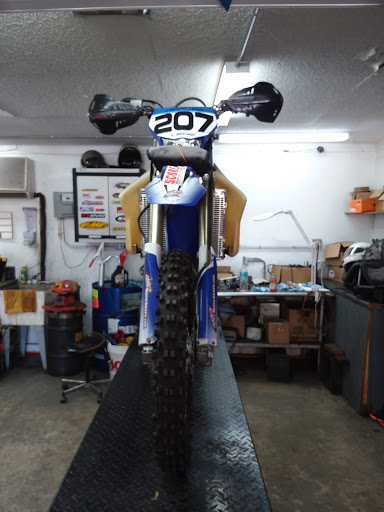 Motorcycle Shop «Jacksonville Motorcycle Service», reviews and photos, 6112 Arlington Rd, Jacksonville, FL 32211, USA