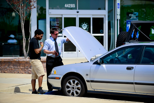Auto Repair Shop «Virginia Tire & Auto of Ashburn-Dulles», reviews and photos, 44285 Ice Rink Plaza, Ashburn, VA 20147, USA