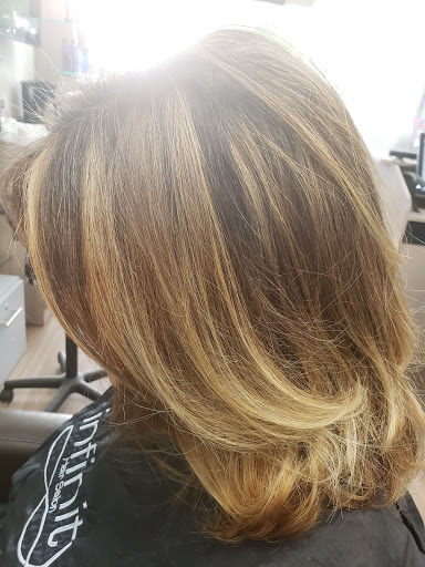 Hair Salon «Infinity Hair Salon», reviews and photos, 4394 Northlake Blvd, Palm Beach Gardens, FL 33410, USA