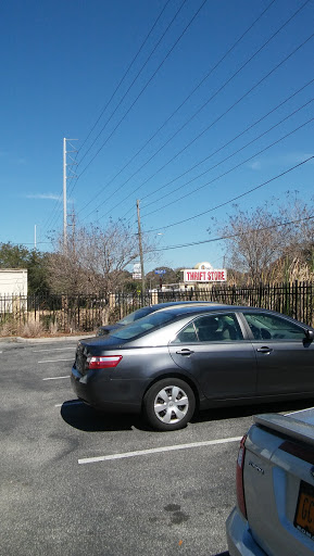 Thrift Store «HEP Thrift Store», reviews and photos, 1212 N Betty Ln, Clearwater, FL 33755, USA