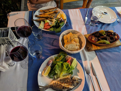 Mavibeyaz Balık Restaurantı