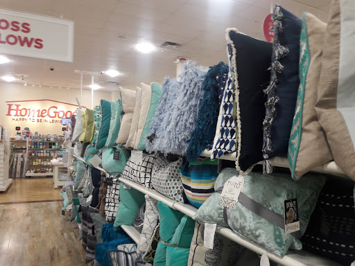 Department Store «HomeGoods», reviews and photos, 9023 Columbus Pike, Lewis Center, OH 43035, USA