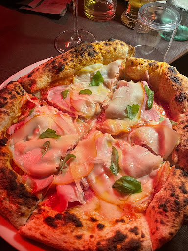 Giojas - Pizzeria Napoletana Contemporanea - Lounge Bar in Gioia Tauro, Città Metropolitana di Reggio Calabria