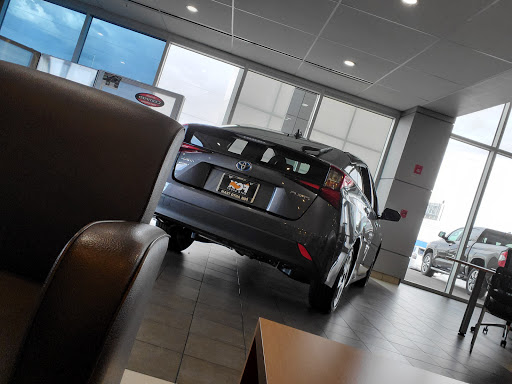 Used Car Dealer «FOX Toyota of El Paso», reviews and photos, 11165 Gateway Blvd W, El Paso, TX 79935, USA