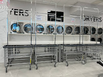 Laundry World - Photo 7 - Car repair in Chicago, IL, Chicago