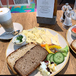 Photo n°2 de l'avis de Susanne. fait le 21/04/2024 à 09:21 sur le  Café One à Isen