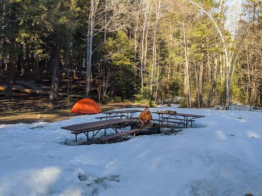 Barnes Field Campground