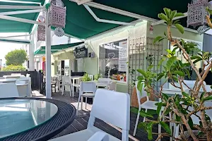 La Ermita Bar y Café image