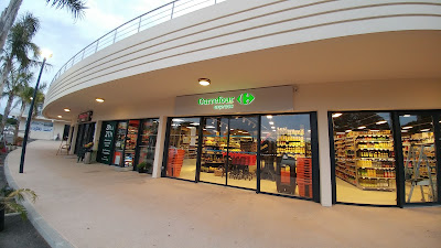 Carrefour Express Isolella à Pietrosella