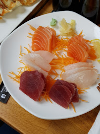 Plats et boissons du Restaurant japonais C'Roll Sushi à Paris - n°8