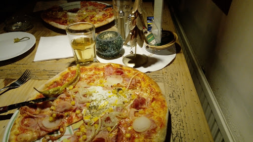 Pizza Gwölb en Groß-Enzersdorf