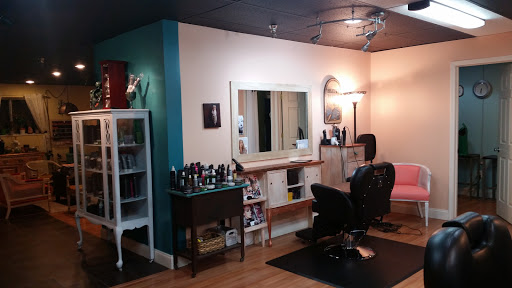 Beauty Salon «Vie de Bella Salon», reviews and photos, 610 Nottingham Rd, Syracuse, NY 13224, USA