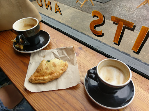 Coffee Shop «Three Ships Coffee Roasters», reviews and photos, 607 19th St, Virginia Beach, VA 23451, USA