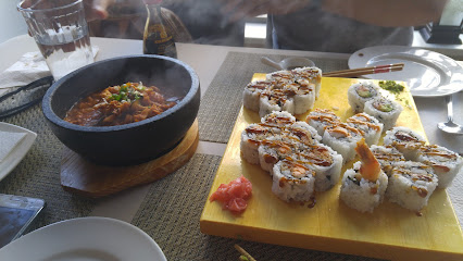 Kimchi & Sushi