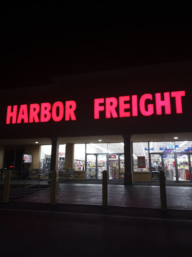 Hardware Store «Harbor Freight Tools», reviews and photos, 1045 W Orange Blossom Trail, Apopka, FL 32712, USA