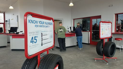 Tire Shop «Discount Tire Store - Clive, IA», reviews and photos, 1229 NW 86th St, Clive, IA 50325, USA