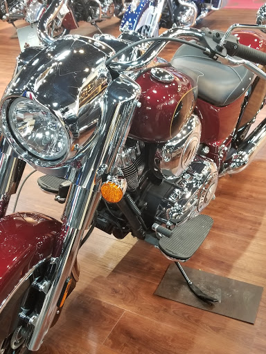 Motorcycle Dealer «Indian Motorcycle Kansas City & RideNow Powersports Kansas City», reviews and photos, 800 N Rogers Rd, Olathe, KS 66062, USA