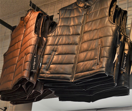 Leather Coats Store «SUNSET LEATHER», reviews and photos, 101 Airport Rd, Hartford, CT 06114, USA