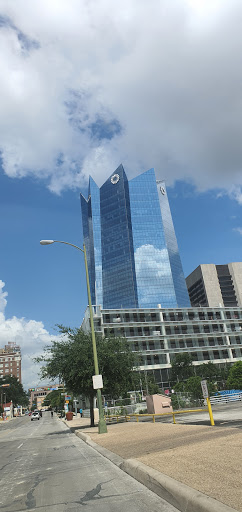 Bank «Frost Bank», reviews and photos