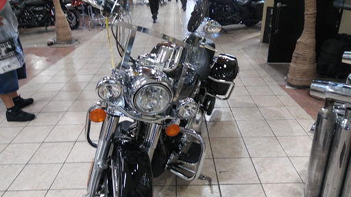 Harley-Davidson Dealer «California Harley-Davidson», reviews and photos, 1517 Pacific Coast Hwy, Harbor City, CA 90710, USA