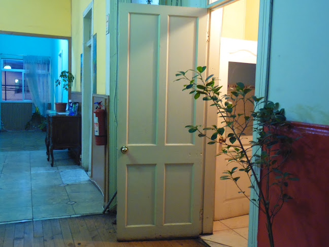 Hostal Tricontinental - Hotel