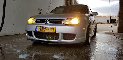 Wash Me! Car Wash en Lawrence