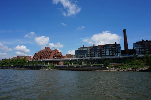 Movie Theater «AMC Loews Georgetown 14», reviews and photos, 3111 K St