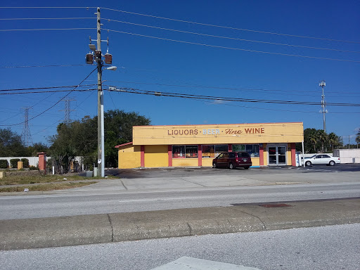 Liquor Store «Sunset Point Liquors», reviews and photos, 2516 Sunset Point Rd, Clearwater, FL 33765, USA