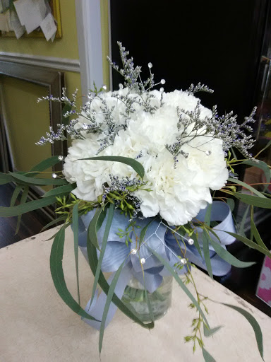 Florist «Colonial Florists of Charlotte», reviews and photos, 2119 Shamrock Dr, Charlotte, NC 28205, USA
