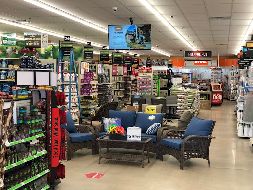 Hardware Store «Roselle Ace Hardware», reviews and photos, 821 E Nerge Rd, Roselle, IL 60172, USA
