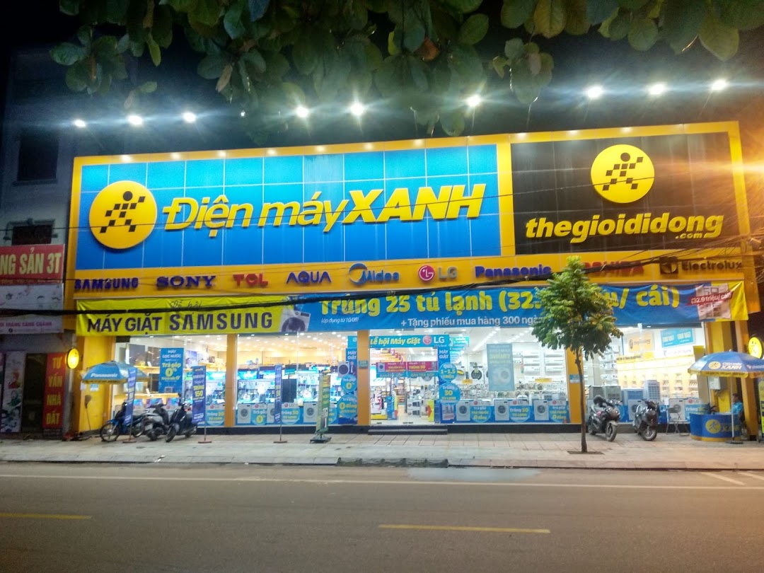 Siêu thị Điện máy XAHH Bích Động, Bắc Giang