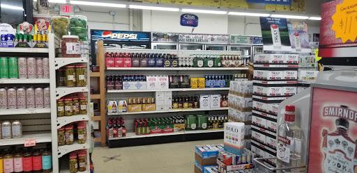 Liquor Store «Big Discount Liquor», reviews and photos, 333 Concord Exchange N, South St Paul, MN 55075, USA