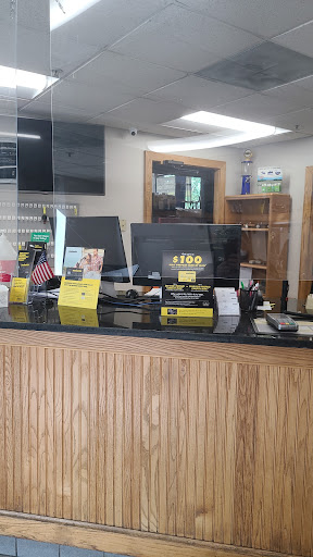 Auto Repair Shop «Meineke Car Care Center», reviews and photos, 5 Pelham Rd, Hudson, NH 03051, USA