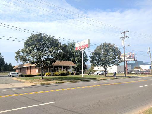 Liquor Store «Mecklenburg County ABC Store #09», reviews and photos, 1609 N Graham St, Charlotte, NC 28206, USA