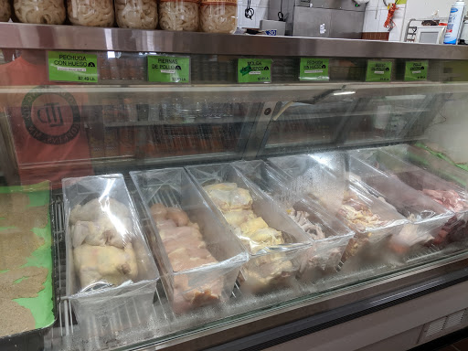 Mexican Grocery Store «Mi Ama Grocery», reviews and photos, 813 E 66th St, Richfield, MN 55423, USA