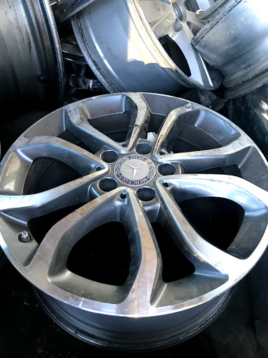 Used Tire Shop «EJ Tires and Auto Repair», reviews and photos, 7800 Auburn Blvd, Citrus Heights, CA 95610, USA