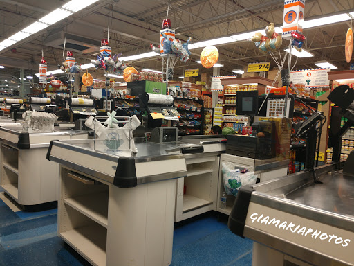 Supermarket «Western Beef Supermarket», reviews and photos, 61 2nd St, Mineola, NY 11501, USA