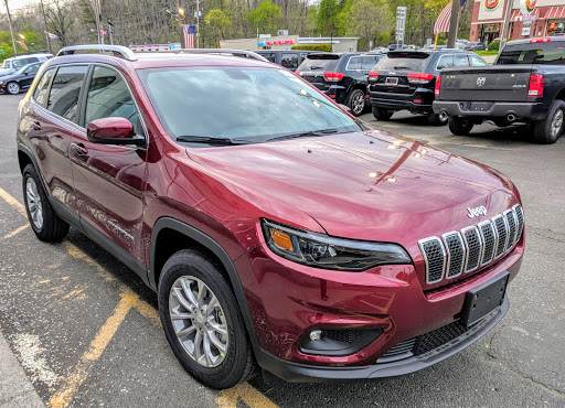 Used Car Dealer «Dutchess Chrysler Jeep Dodge», reviews and photos, 2285 South Rd, Poughkeepsie, NY 12601, USA