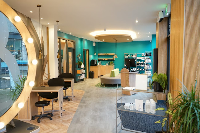 Reviews of Bloom Lifestyle Salon Aberdeen in Aberdeen - Barber shop