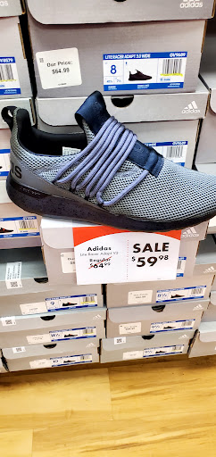 Shoe Store «Shoe Carnival», reviews and photos, 7085 Bakers Bridge Ave, Franklin, TN 37067, USA