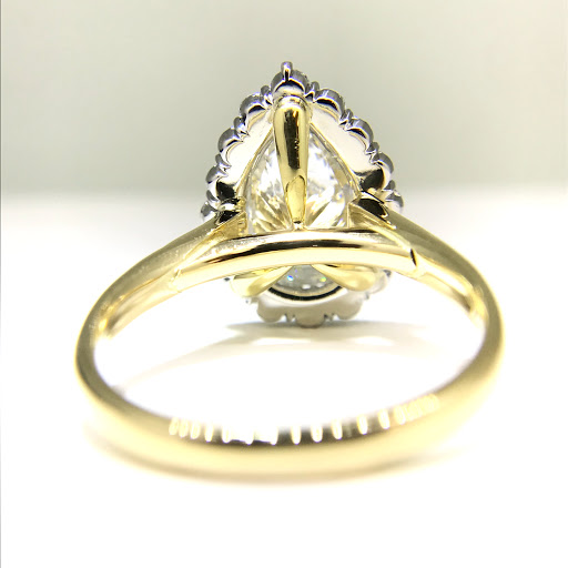 Jewelry Store «Henry C Reid & Son», reviews and photos, 1591 Post Rd, Fairfield, CT 06824, USA