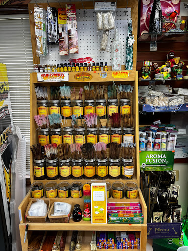 Tobacco Shop «Belltown Smoke Shop», reviews and photos, 27 E High St, East Hampton, CT 06464, USA