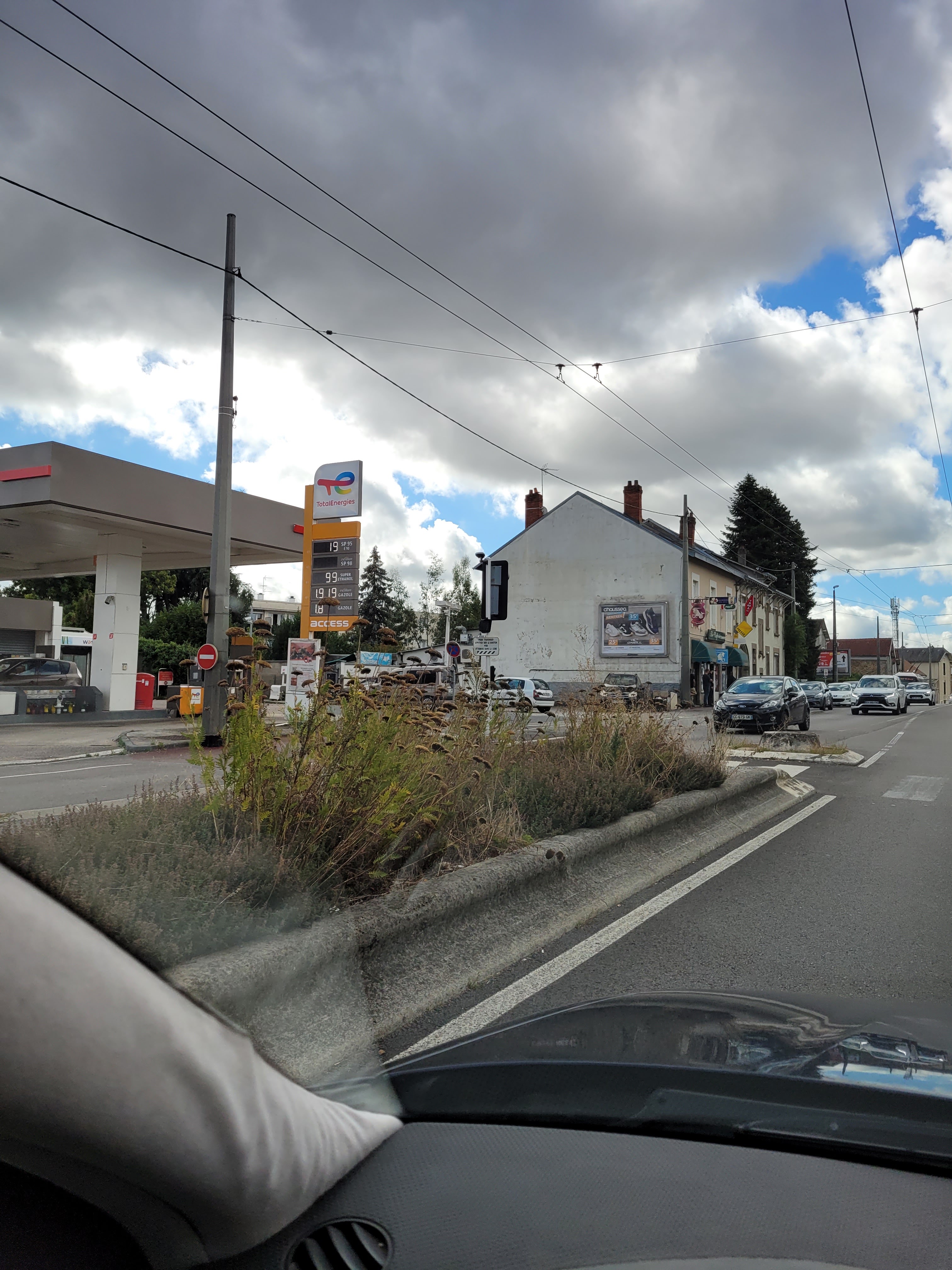 Photo n° 1 de l'avis de Constantin. fait le 06/09/2023 à 15:20