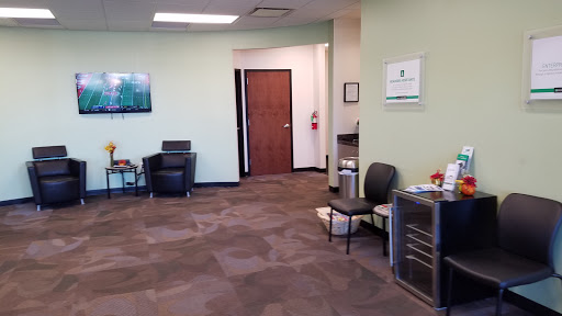 Used Car Dealer «Enterprise Car Sales», reviews and photos, 3717 Veterans Memorial Pkwy, St Charles, MO 63303, USA