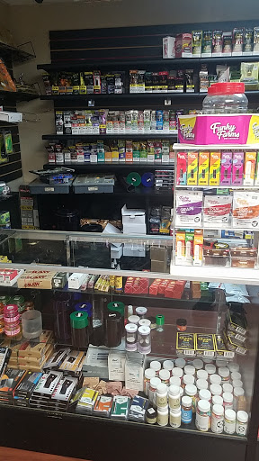 Tobacco Shop «Holy Smokes Miami», reviews and photos, 13205 SW 137th Ave #105, Miami, FL 33186, USA