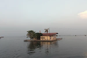 Alleppey shikkara and Houseboat services image