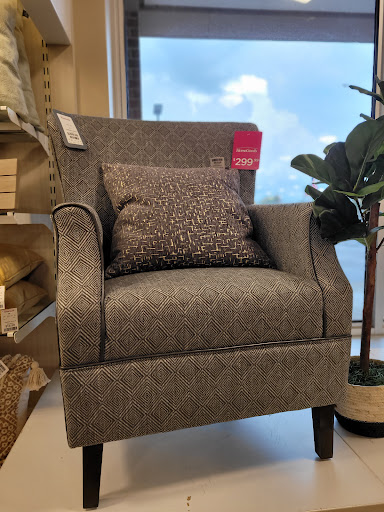 Department Store «HomeGoods», reviews and photos, 43635 W Oaks Dr, Novi, MI 48377, USA