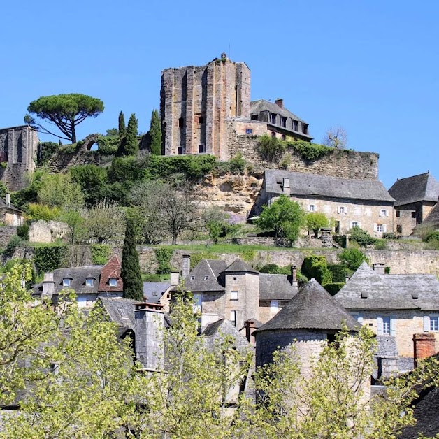 Gite la Maison Droite et Chambres d'hôte à Turenne (Corrèze 19)